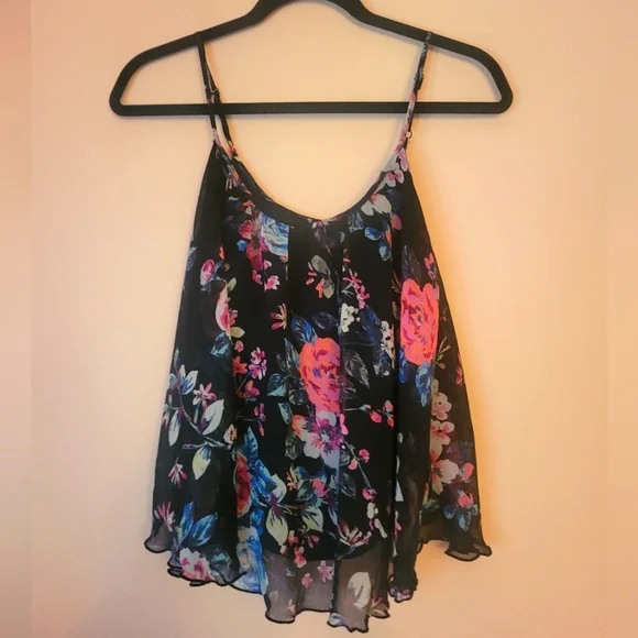 Express Boho Chic Floral Pleated Top, Chiffon, Romantic, XS, Flowy, EUC - Picture 12 of 14